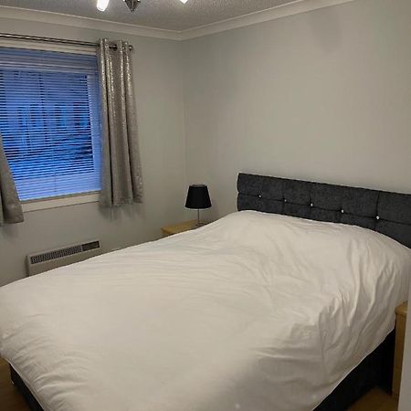 2 Bed Contemporary Apartment Glasgow Free Parking Netflix Sleeps 4 מראה חיצוני תמונה
