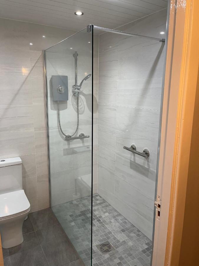 2 Bed Contemporary Apartment Glasgow Free Parking Netflix Sleeps 4 מראה חיצוני תמונה
