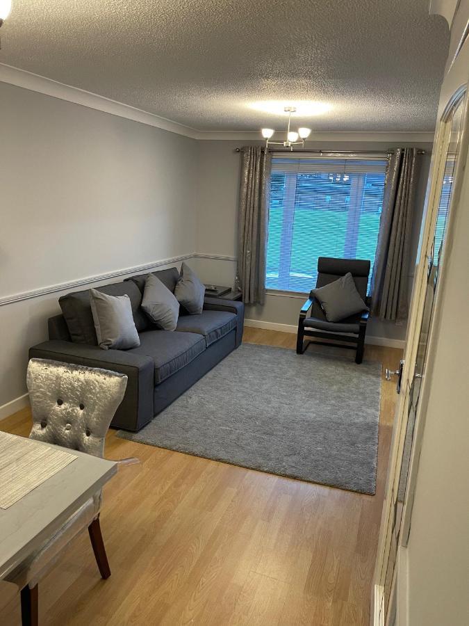 2 Bed Contemporary Apartment Glasgow Free Parking Netflix Sleeps 4 מראה חיצוני תמונה