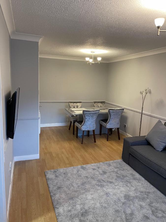 2 Bed Contemporary Apartment Glasgow Free Parking Netflix Sleeps 4 מראה חיצוני תמונה