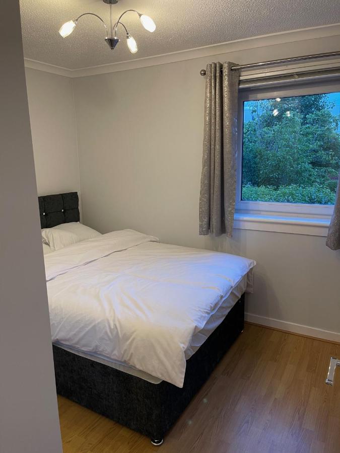 2 Bed Contemporary Apartment Glasgow Free Parking Netflix Sleeps 4 מראה חיצוני תמונה